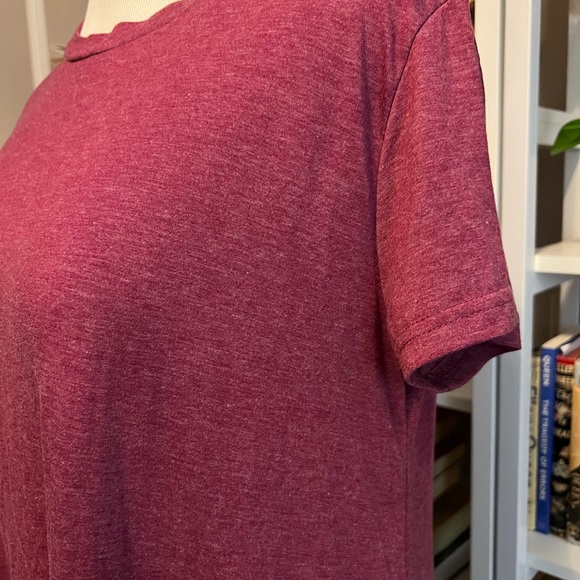 T-shirt mini or nightie, lace detail, sized XXL. Dusty maroon/dark pink. EUC - Picture 4 of 6